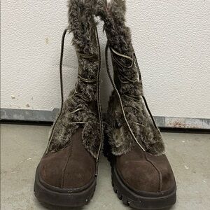 Skechers Brown Fur-Lined Winter Boots